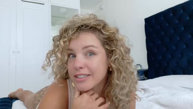 theislandgirl striptease Webcam SHOW @ Chaturbate 25-08-2025