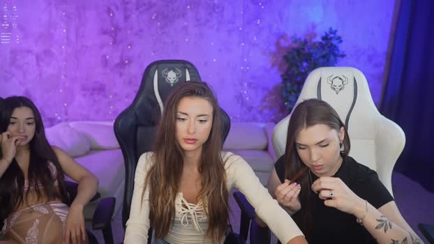 bright_diamonds_054 natural Webcam SHOW @ Chaturbate 04-09-2025