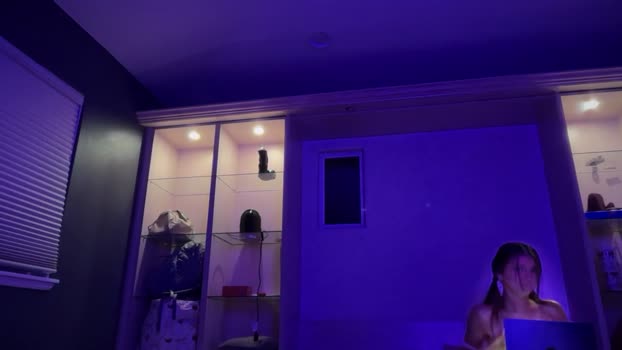 chloeros3e Cam Webcam SHOW @ Chaturbate 06-09-2025