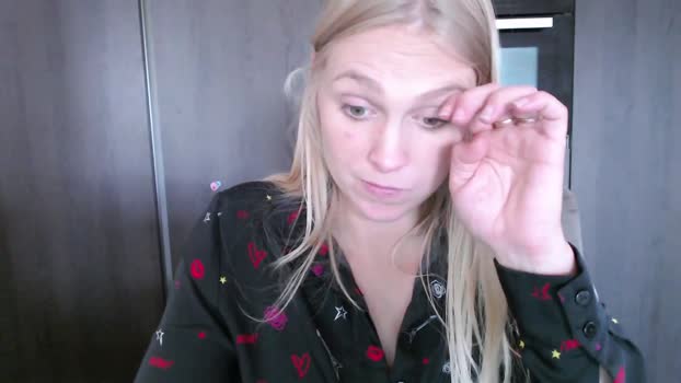 siswet19 sex Webcam SHOW @ Chaturbate 15-09-2025