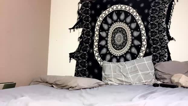 jullyjuicy striptease Webcam SHOW @ Chaturbate 16-09-2025