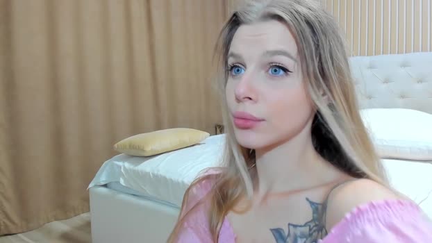 mila_polly_and_forester playtime Webcam SHOW @ Chaturbate 16-09-2025