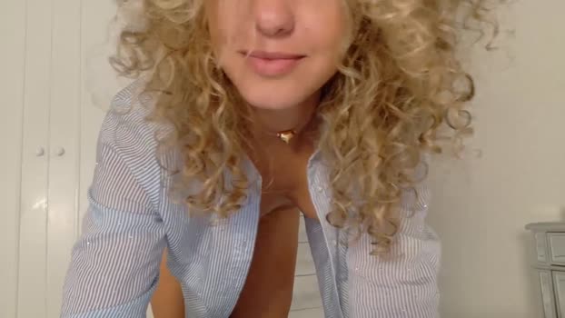 theislandgirl striptease Webcam SHOW @ Chaturbate 16-09-2025