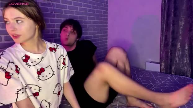 fetchingcouplee striptease Webcam SHOW @ Chaturbate 18-09-2025