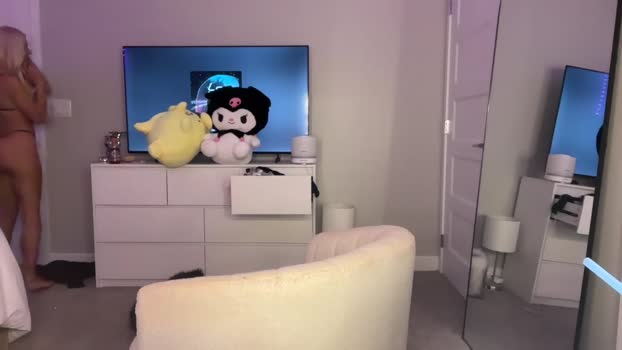 lilbbyliv Porn Webcam SHOW @ Chaturbate 19-09-2025