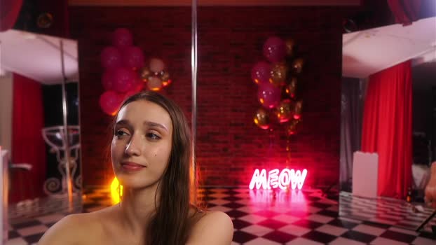 _meganmeow_ show Webcam SHOW @ Chaturbate 21-09-2025