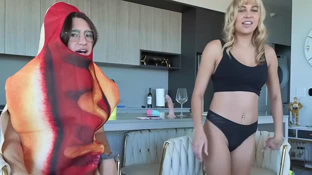 bambifarrina fuckher Webcam SHOW @ Chaturbate 25-09-2025
