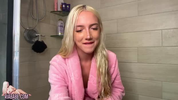 riababe analtoy Webcam SHOW @ Chaturbate 27-09-2025