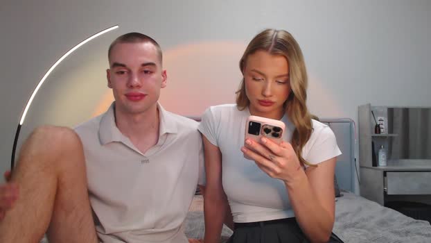 love_vibe fuckhard Webcam SHOW @ Chaturbate 01-10-2025