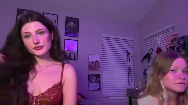 briadominick strip Webcam SHOW @ Chaturbate 02-10-2025