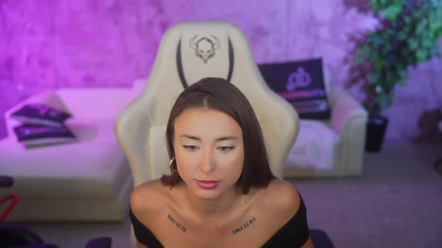 bright_diamonds_054 fingering Webcam SHOW @ Chaturbate 04-10-2025