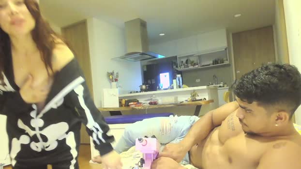 kendalltyler Topless Webcam SHOW @ Chaturbate 04-10-2025