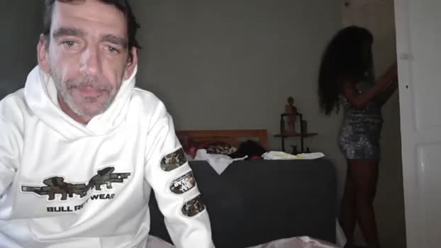 ladysarah101 playtime Webcam SHOW @ Chaturbate 04-10-2025