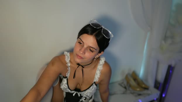lilbeccaxo big Webcam SHOW @ Chaturbate 04-10-2025