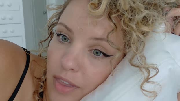 theislandgirl playtime Webcam SHOW @ Chaturbate 03-10-2025