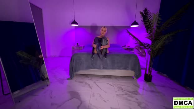 _blowjob_queen_ cute Webcam SHOW @ Chaturbate 05-10-2025