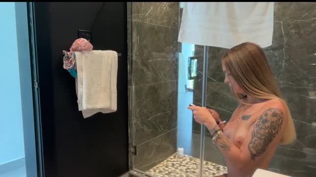 andreaelizabethxo toy Webcam SHOW @ Chaturbate 04-10-2025