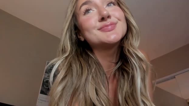 dreamyylilah sexygirl Webcam SHOW @ Chaturbate 06-10-2025