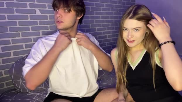 fetchingcouplee bigtoys Webcam SHOW @ Chaturbate 06-10-2025