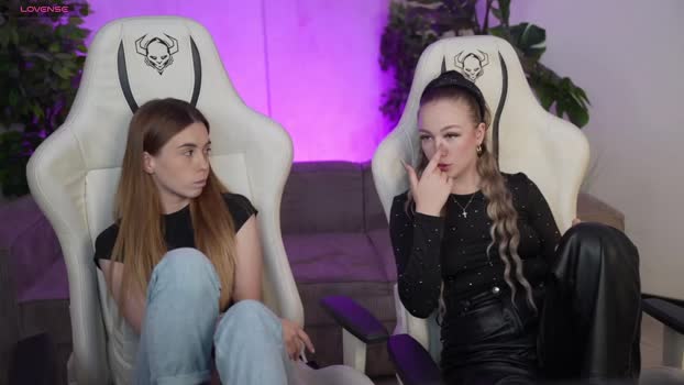 bright_diamonds_054 natural Webcam SHOW @ Chaturbate 09-10-2025