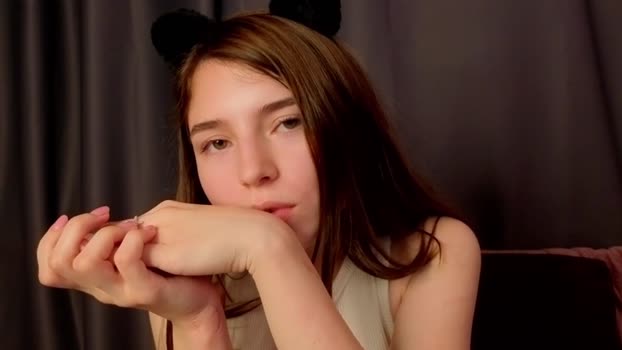 pamilarakestraw sexybody Webcam SHOW @ Chaturbate 12-10-2025