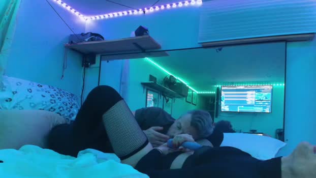 linuxgirlsudosu blowjob Webcam SHOW @ Chaturbate 15-10-2025