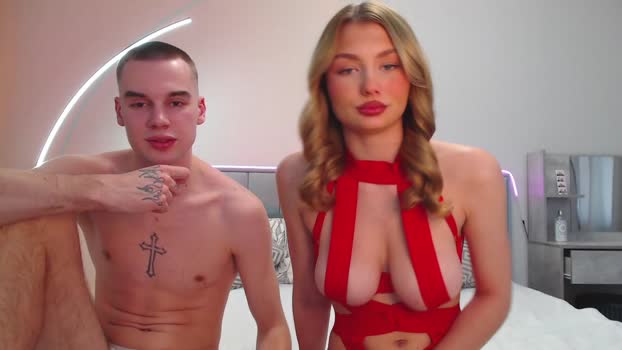 love_vibe sexyfeet Webcam SHOW @ Chaturbate 18-10-2025