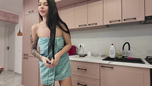 rrr1995 suckshow Webcam SHOW @ Chaturbate 21-10-2025