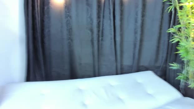 golden_girl_house Topless Webcam SHOW @ Chaturbate 21-10-2025