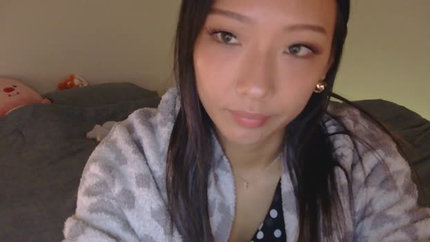 vivianwinters Recorded Webcam SHOW @ Chaturbate 23-10-2025