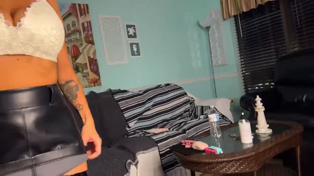 bigguylilmiss bigtoys Webcam SHOW @ Chaturbate 25-10-2025