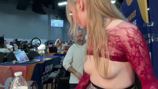 eve003300 deepthroa Webcam SHOW @ Chaturbate 25-10-2025