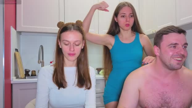 ihavepaws33 Webcam Webcam SHOW @ Chaturbate 25-10-2025