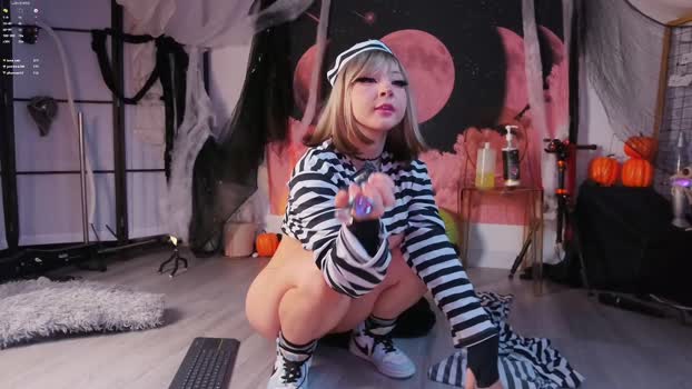 mollyflwers big Webcam SHOW @ Chaturbate 24-10-2025