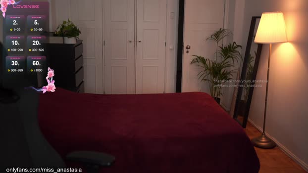 yours_anastasia Topless Webcam SHOW @ Chaturbate 24-10-2025