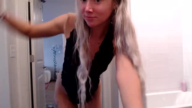 lilyyymonroee sexyfeet Webcam SHOW @ Chaturbate 26-10-2025