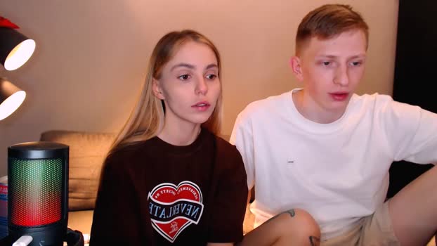 julsweet playtime Webcam SHOW @ Chaturbate 28-10-2025