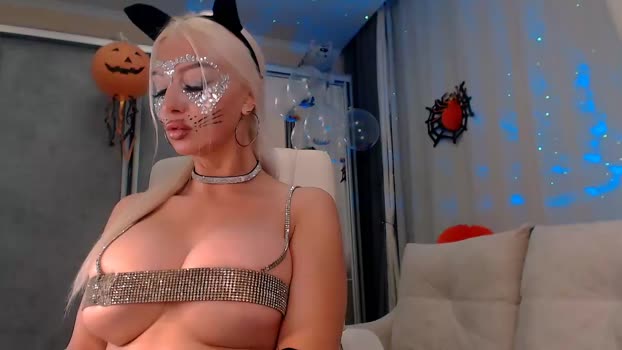 tremendous_blondie orgasm Webcam SHOW @ Chaturbate 31-10-2025