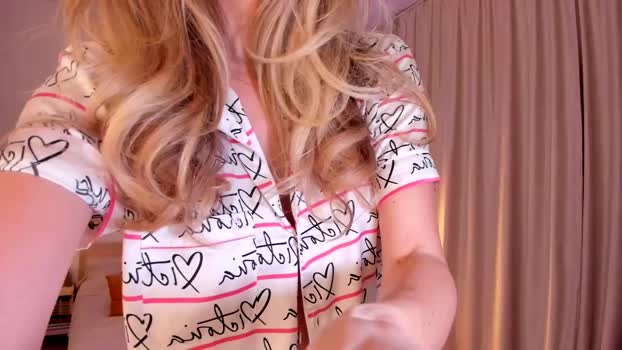 love_melody big Webcam SHOW @ Chaturbate 01-11-2025