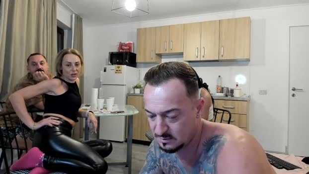 xveryhotcouple nude Webcam SHOW @ Chaturbate 02-11-2025