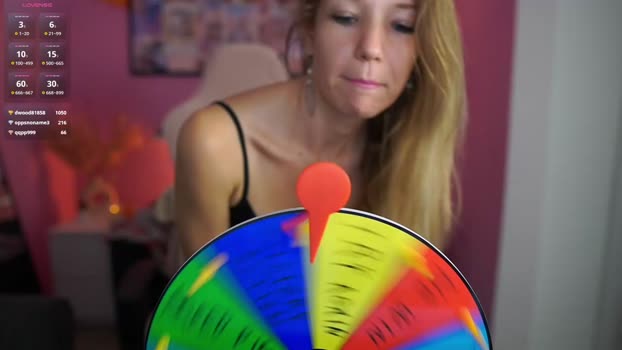 missicute18 suckshow Webcam SHOW @ Chaturbate 04-11-2025