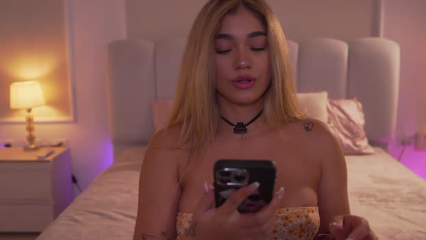 ashley_ospino Webcam Webcam SHOW @ Chaturbate 06-11-2025