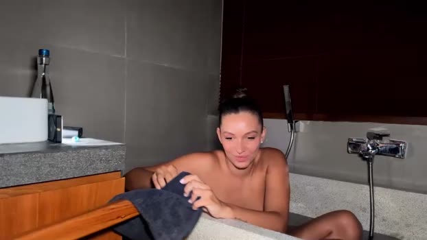 bonnieandclyde540767 kinky Webcam SHOW @ Chaturbate 05-11-2025