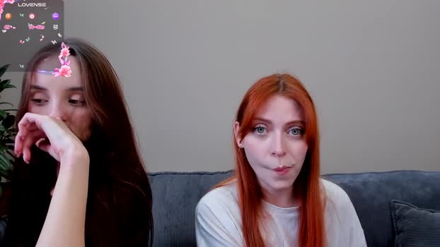 lika_moon kiss Webcam SHOW @ Chaturbate 07-11-2025