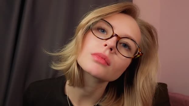 gwenkevwitch Porn Webcam SHOW @ Chaturbate 12-11-2025