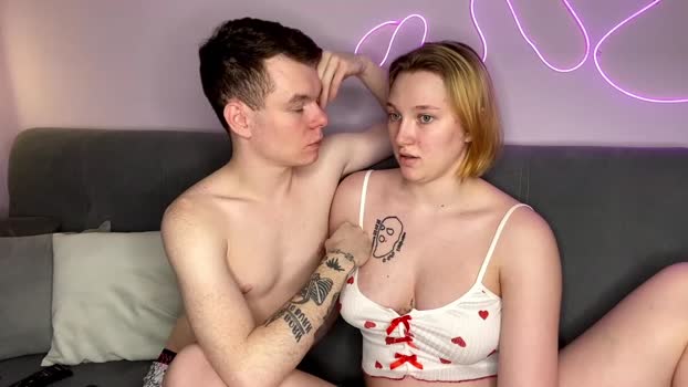 julielourens bigcock Webcam SHOW @ Chaturbate 19-11-2025