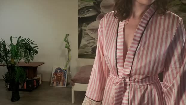 jennycutey show Webcam SHOW @ Chaturbate 24-11-2025