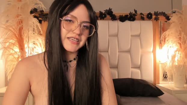 daphne_and_roger suckcock Webcam SHOW @ Chaturbate 25-11-2025