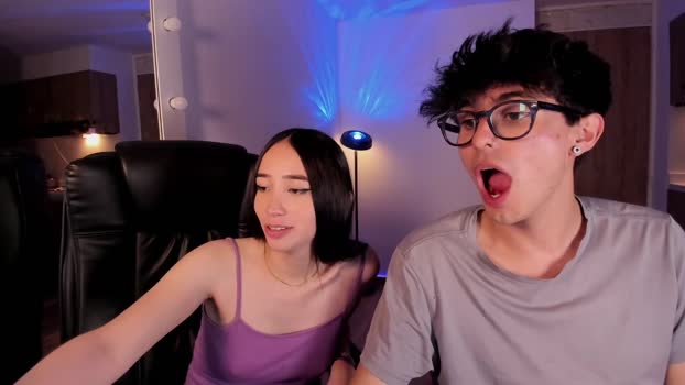 mikeyvioleta orgasm Webcam SHOW @ Chaturbate 26-11-2025