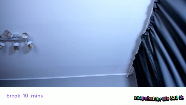 vivian_qwerty wet Webcam SHOW @ Chaturbate 26-11-2025
